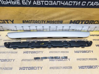 Накладка крышки багажника, ориг. номер A1637400770, Mercedes-Benz ML-Class 2001-2005
