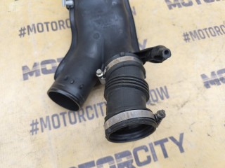 Патрубок воздушный, ориг. номер 13717582312, BMW 740i 2008-2012