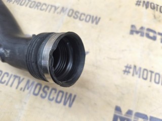 Патрубок воздушный, ориг. номер 13717571347, BMW 740i 2008-2012