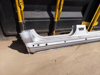 Порог металл, ориг. номер A1636300240, Mercedes-Benz ML-Class 2001-2005