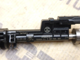 Форсунка топливная, ориг. номер 13647597870, BMW X1 2009-2012