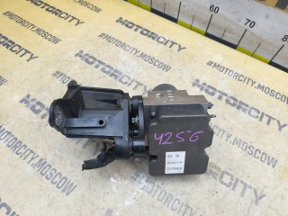 Блок ABS, ориг. номер A2124311148, Mercedes-Benz E250