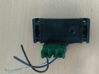 Датчик давления наддува, ориг. номер 8765013, Volvo 850 1993-1997