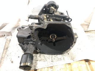 Коробка МКПП, ориг. номер A598, Chrysler Voyager 1995-2001