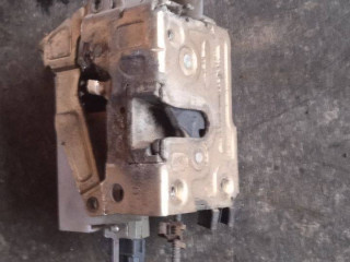 замок двери задней правой, Renault Megane 1995-1999