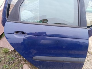 Дверь задняя левая Renault Scenic 1999-2003