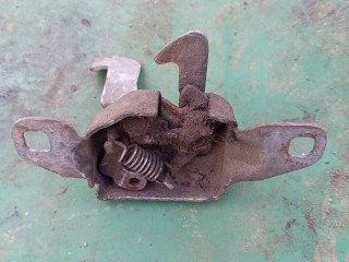 замок капота, Renault Scenic 1996-1999