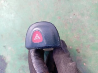 кнопка аварийной сигнализации, Renault Scenic 1996-1999
