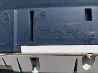 Щиток приборов (приборная панель), ориг. номер 09045700090, 09045642020, 09045680090, Renault Laguna 1998-2001