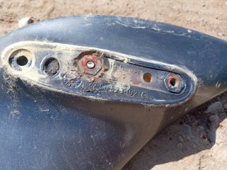 спойлер, Renault Laguna 1998-2001