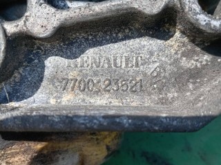 кронштейн двигателя, ориг. номер 7700123521, Renault Laguna 1998-2001