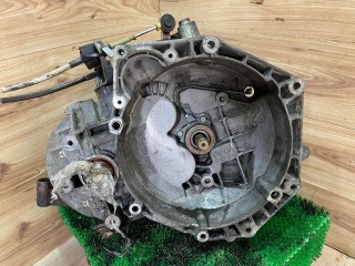 КПП механическая (МКПП) 6-ступенчатая, ориг. номер M32, Opel Signum 2003-2005