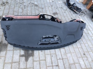 панель передняя салона (торпедо), Volvo V60 Cross Country 2 2018-2026