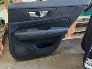 обшивка двери задней правой, ориг. номер 31662115, Volvo V60 Cross Country 2 2018-2026