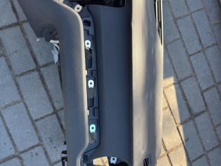 панель передняя салона (торпедо), Volvo V60 Cross Country 2 2018-2026
