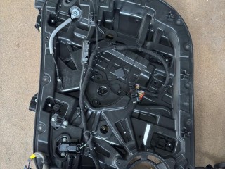 Стеклоподъемник электрический передний правый Volvo XC90 2 2014-2019
