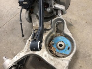 кулак задний правый, ориг. номер 32217364, 32292418, 32217237, Volvo XC60 2 рест