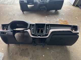 панель передняя салона (торпедо), ориг. номер 31417555, Volvo XC60 2 рест