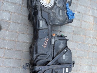 бак топливный Volvo XC60 2 рест, бензин, внедорожник 5 дв., полный привод, 31478638