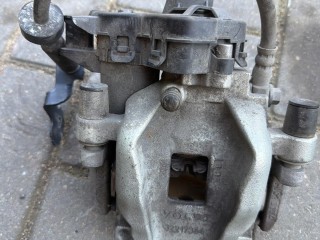 Суппорт задний правый, ориг. номер P32287436, 32317384, Volvo V60 Cross Country 2 2018-2026