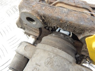 Суппорт задний левый, ориг. номер 34216765909, 6765909, M57N, BMW 5-series (E60/61) 2002-2007