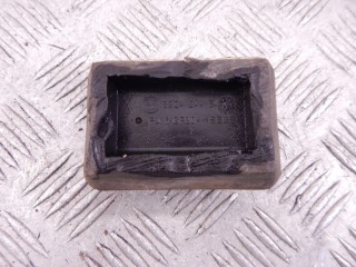 Опора под домкрат (поддомкратная подушка), ориг. номер 51718204244, 8204244, 51717001650, 7001650, M52, BMW 5-series (E39) 1995-2000