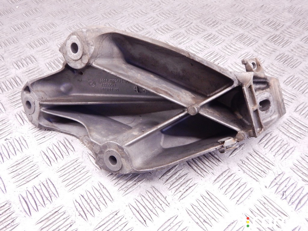 Кронштейн двигателя BMW X5-series (E70) 2006-2010, 3.0 л, дизель, M57N2, фото 3