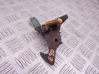 Крюк капота, ориг. номер M57N2, 51237073916, 7073916, BMW 3-series (E90/91/92) 2004-2008