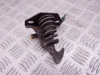 Крюк капота, ориг. номер M57N2, 51237073916, 7073916, BMW 3-series (E90/91/92) 2004-2008