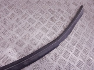 Уплотнитель капота, ориг. номер 51767255802, 7255802, N47N, BMW 3-series (F30/31) 2011-2016