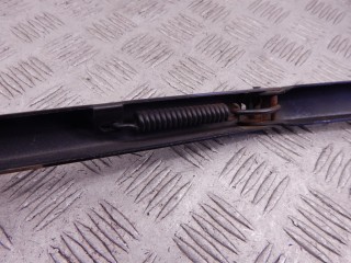 Щеткодержатель (поводок стеклоочистителя, дворник), ориг. номер M47N, 61617007128, 7007128, 61618225998, 8225998, BMW 3-series (E46) 1997-2003