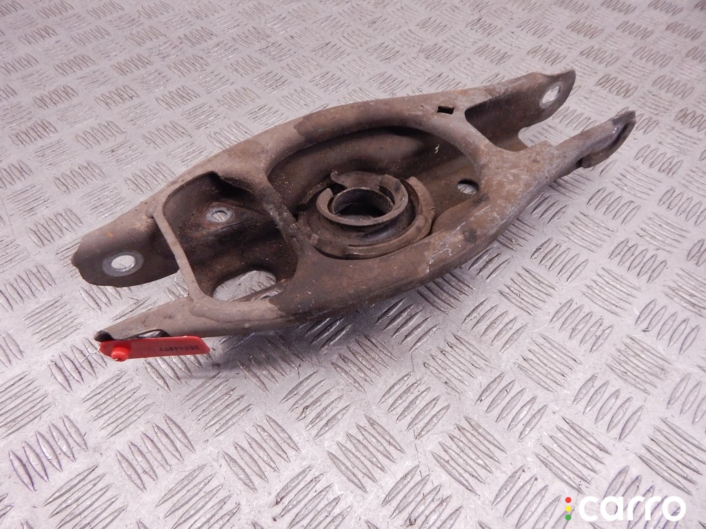 33326772899, 6772899, 33326765480, 6765480, 33324031876, 4031876, N46 Рычаг задний правый BMW 3-series (E90/91/92) 2006г. - фото №1