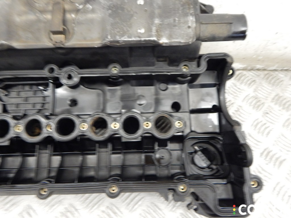 Клапанная крышка BMW 3-series (E46) 1997-2003, 2.0 л, дизель, M47, фото 8