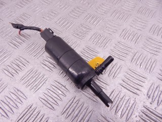 Насос (моторчик) омывателя фар, ориг. номер 67637217792, 7217792, N47N, BMW 3-series (F30/31) 2011-2016