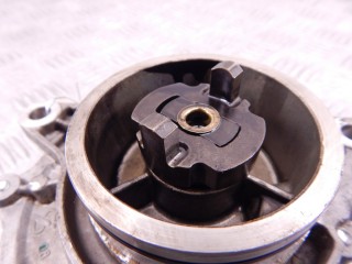 Насос вакуумный, ориг. номер 11667795142, 7795142, 11667787366, 7787366, M57N, BMW 5-series (E60/61) 2002-2007