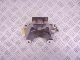 Кронштейн КПП, ориг. номер 22326781235, 6781235, N47N, BMW 5-series (F10/11) 2013-2017