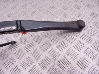 Щеткодержатель (поводок стеклоочистителя, дворник), ориг. номер 8209879, 61619449965, 61618209879, 9449965, 61614210873, 4210873, M52TU, BMW 5-series (E39) 1995-2000