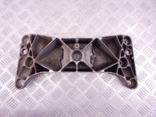Кронштейн КПП, ориг. номер 22326777613, 6777613, N57, BMW 7-series (F01/02) 2008-2012