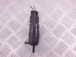 Насос (моторчик) омывателя стекла, ориг. номер 67128360244, 8360244, 61661377830, 1377830, 61661380066, 1380066, 61668360614, 8360614, 61661380068, 1380068, M52TU, BMW 5-series (E39) 1995-2000