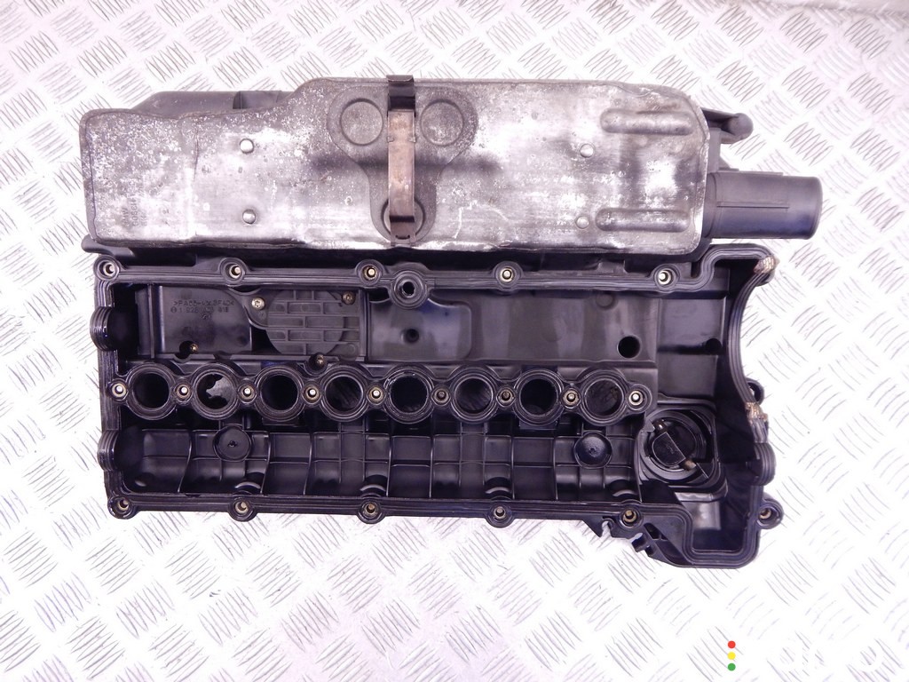 Клапанная крышка BMW 3-series (E46) 1997-2003, 2.0 л, дизель, M47, фото 7