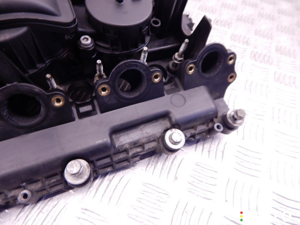 Клапанная крышка BMW 5-series (E60/61) 2002-2007, 3.0 л, дизель, M57N2, фото 4