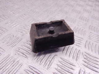 Опора под домкрат (поддомкратная подушка), ориг. номер M47N, 51718268885, 8268885, 51710153103, 0153103, 51718233281, 8233281, BMW 3-series (E46) 2001-2006