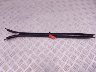 Молдинг стекла лобового, ориг. номер N53, 51137184001, 7184001, BMW 3-series (E90/91/92) 2008-2013