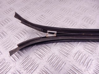 Молдинг стекла лобового, ориг. номер N53, 51137184001, 7184001, BMW 3-series (E90/91/92) 2008-2013