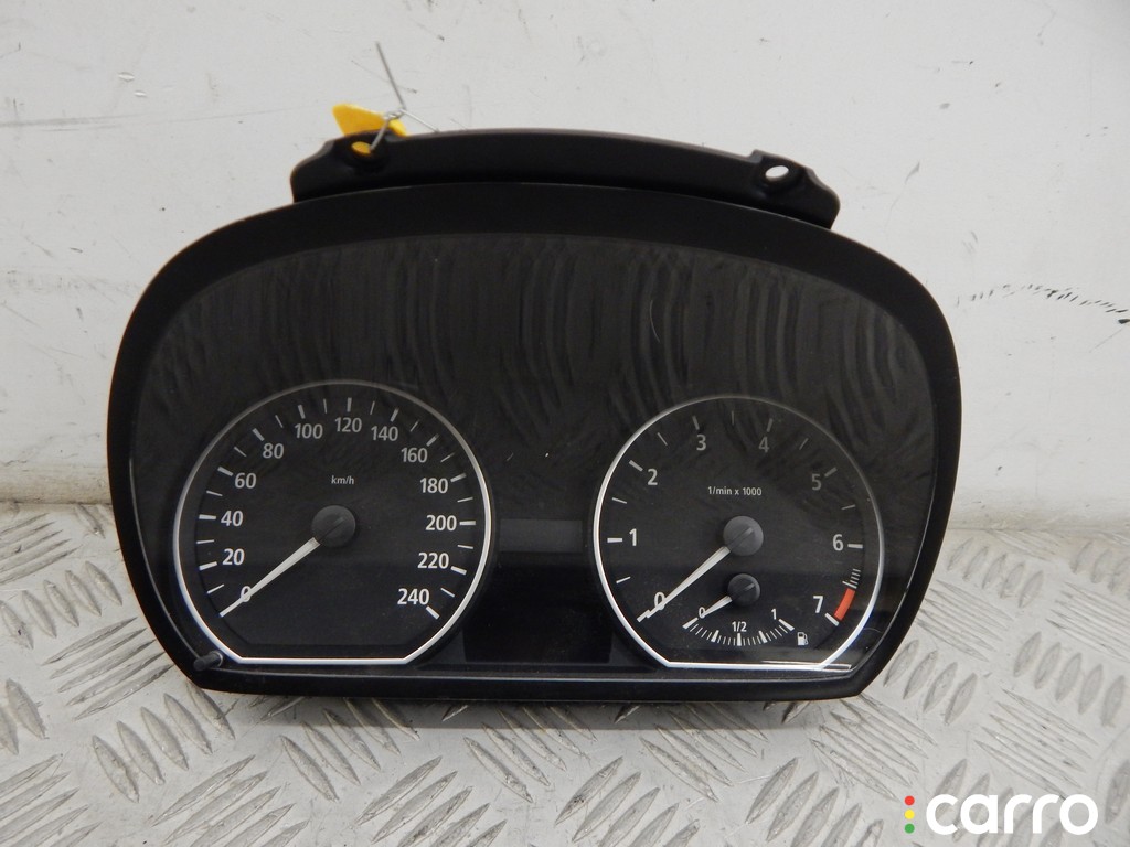 Щиток приборов (приборная панель) BMW 1-series (E87), хетчбэк 5 дв., левый руль, 6947136, фото 1