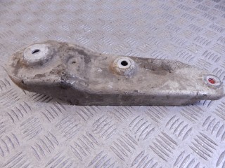 Кронштейн крепления балки подвески, ориг. номер 33326776150, 6776150, N47N, BMW 5-series (F10/11) 2009-2013