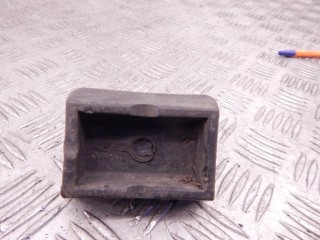 Опора под домкрат (поддомкратная подушка) BMW 3-series (E46) 2001-2006, универсал, M47N