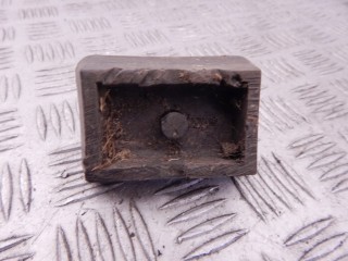Опора под домкрат (поддомкратная подушка) BMW 3-series (E46) 2001-2006, седан, 51718268885