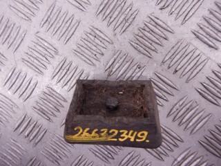 Опора под домкрат (поддомкратная подушка) BMW 3-series (E46) 2001-2006, седан, 51718268885