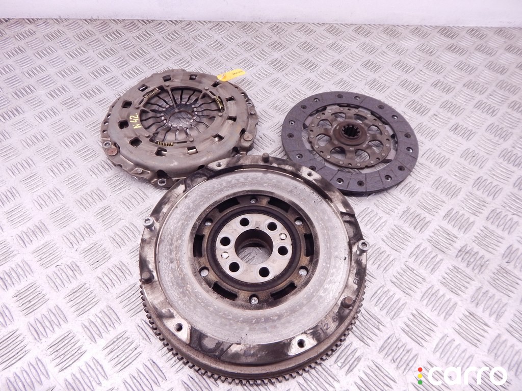 N42, 21207512693, 7512693 Маховик BMW 3-series (E46) 2000г. - фото №1